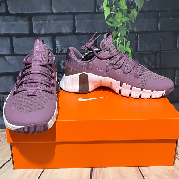 Nike Free Metcon 5 - Picture 2 of 11